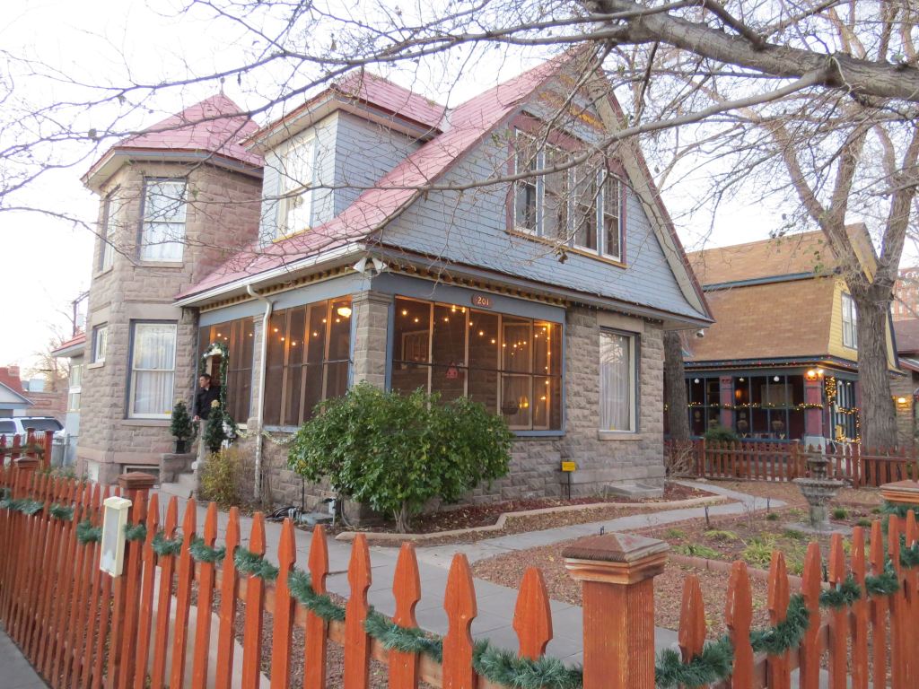 Huning Highlands on Display for the&nbsp;Holidays